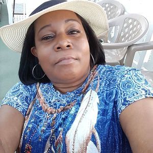 Meet your Posher, Kimberly